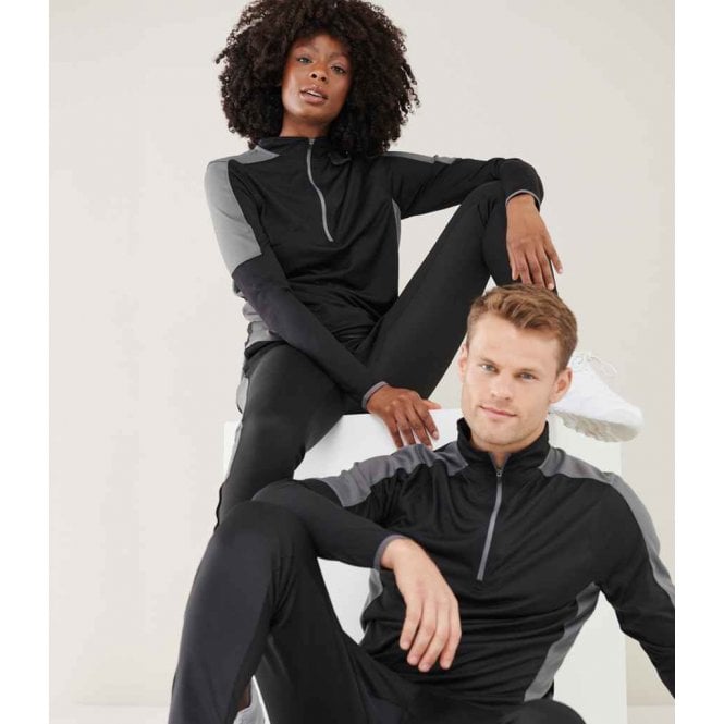 Finden + Hales  Contrast Zip Neck Midlayer Top